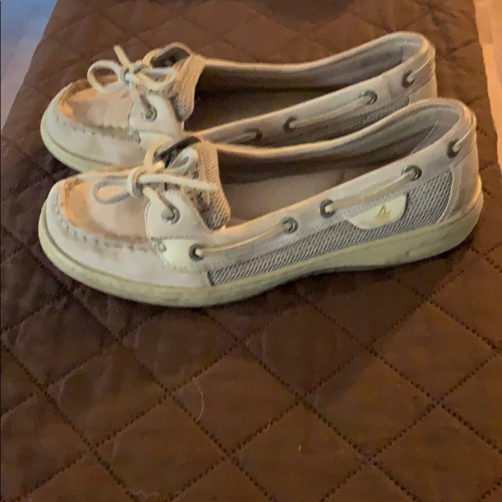 Shoes - Picture 2 of 2